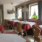 Gaestehaus Schwarzlofer Gæstehus