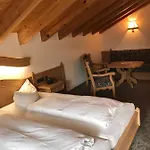 Gaestehaus Schwarzlofer