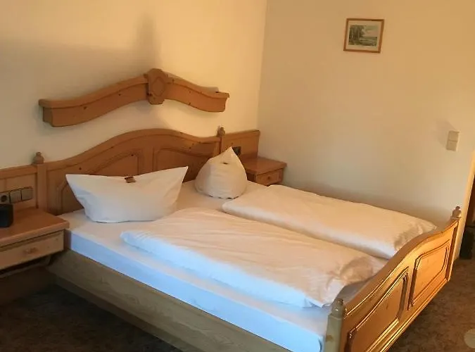 Gaestehaus Schwarzlofer 4* Reit im Winkl