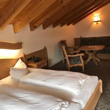 Gaestehaus Schwarzlofer