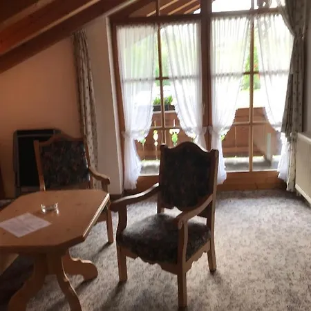 Gaestehaus Schwarzlofer בית הארחה 4*